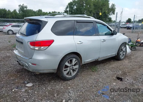 2016 Nissan Pathfinder Platinum из США, поврежденный, VIN 5N1AR2MM4GC657696